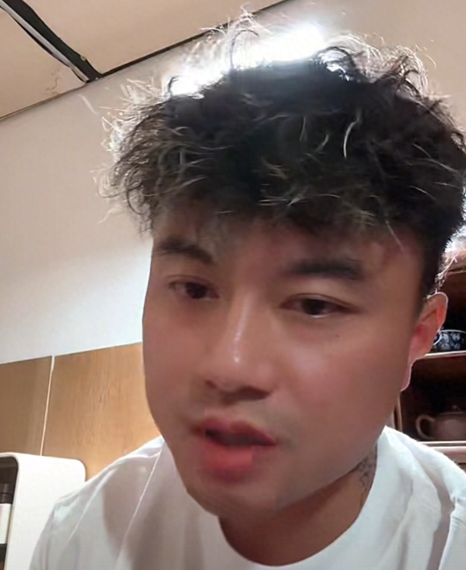 练挺优秀的, dingy