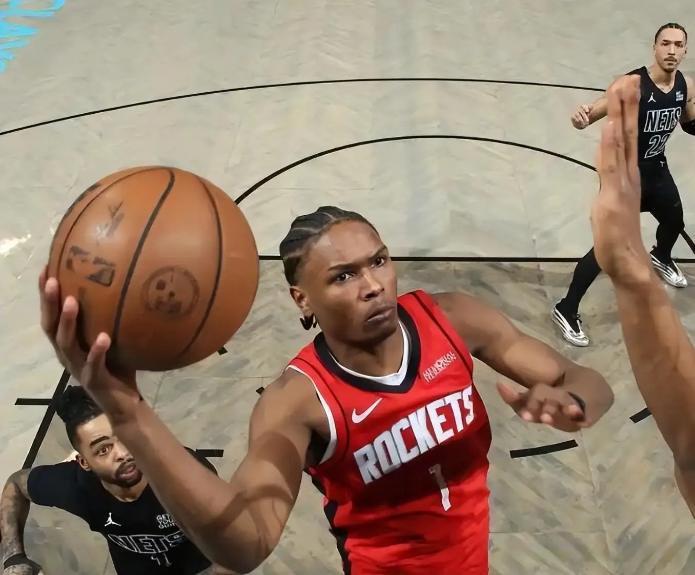 他在滞空能 他在滞空能