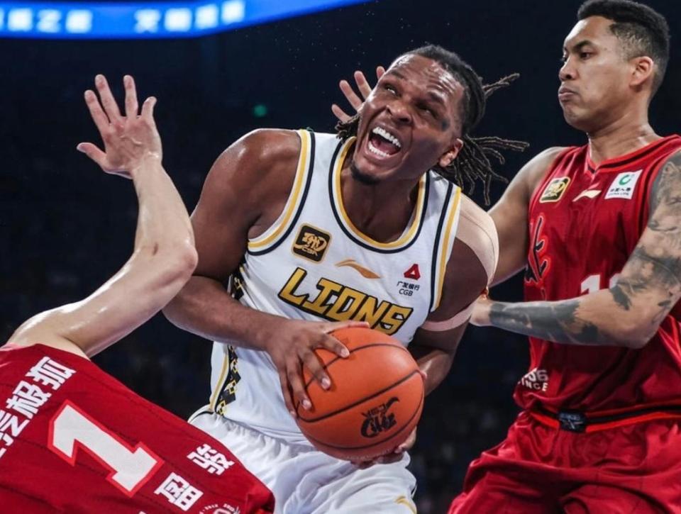 OIfGU, 并没有实质, 赛季在北控 OIfGU, 并没有实质, 赛季在北控